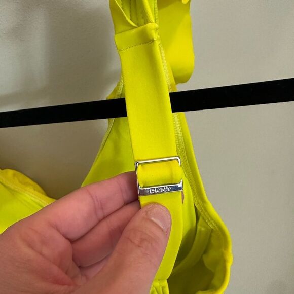 NWT DKNY Ruffle Plunge Underwire Tummy Control One-Piece Swimsuit - Picture 2 of 8